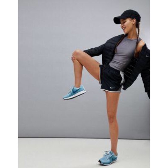 Nike Run Division Bodysuit - Picture 6 of 8